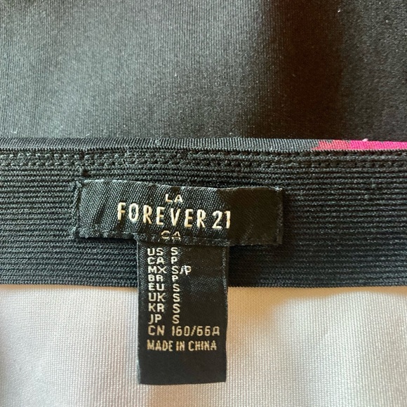 Forever 21 Pink and Red Pencil Skirt - Picture 2 of 2